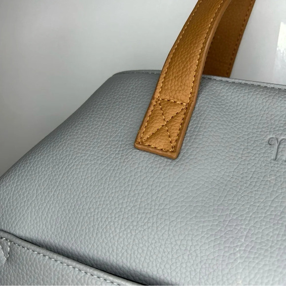 Milkmaid Goods Gray Diaper Bag Tote w/ Changing Pad – Baby Bag OS - Picture 4 of 14